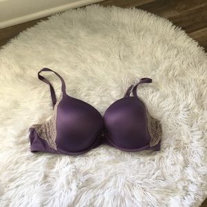 Victoria Secret size 36C “ShowStopper” bra.
